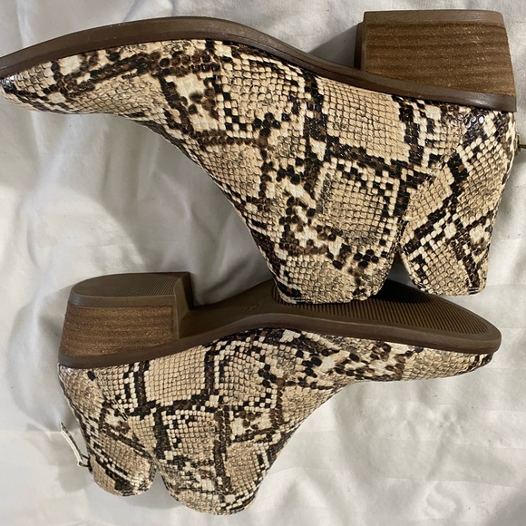 Michael Shannon ankle boots - Picture 3 of 5